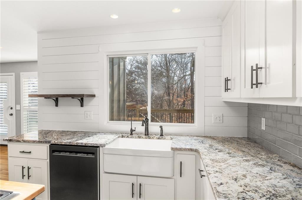 2605 NE 78th Street — photo 9