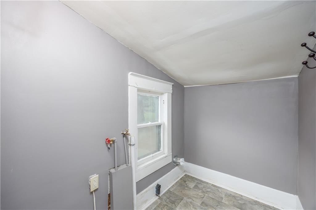 216 S 14th Street — photo 13