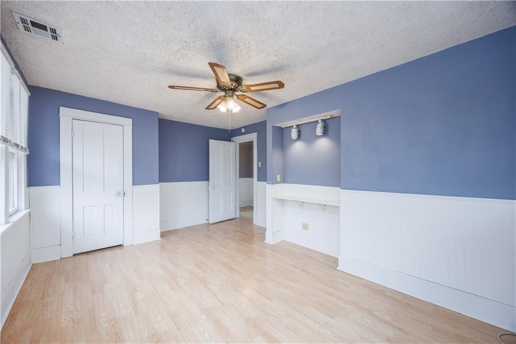 216 S 14th Street — photo 15
