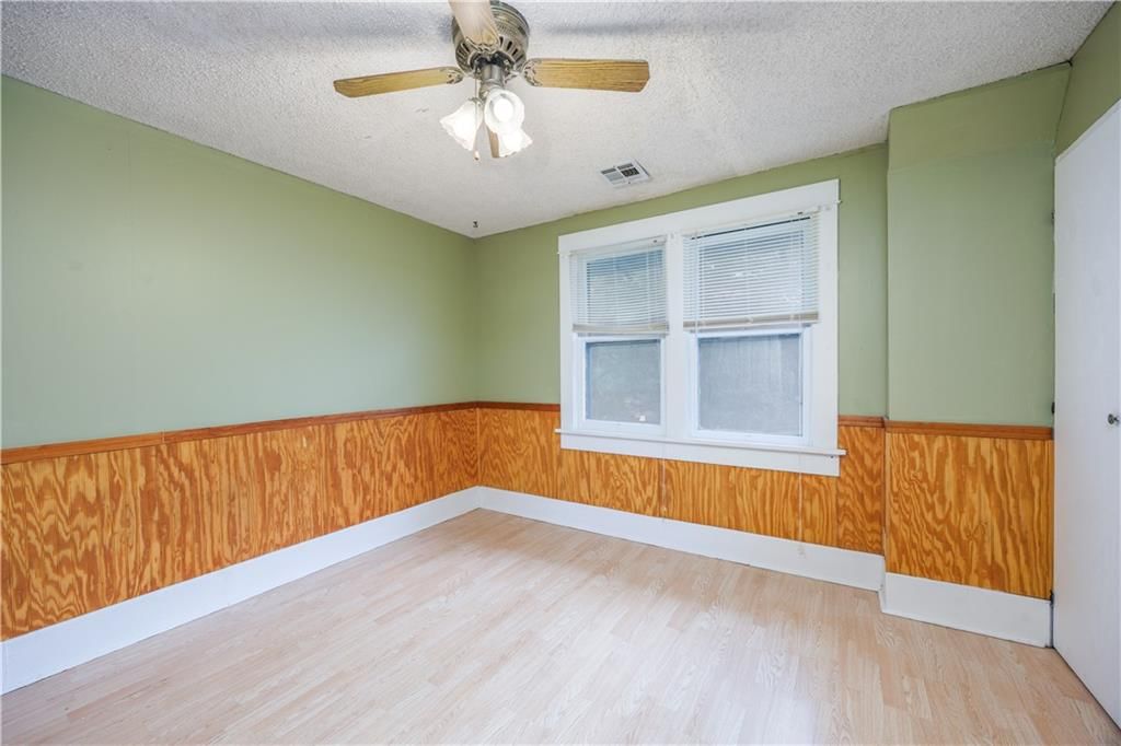 216 S 14th Street — photo 16