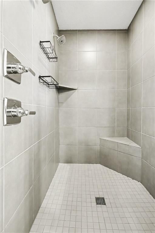 20457 W 107th Terrace — photo 18