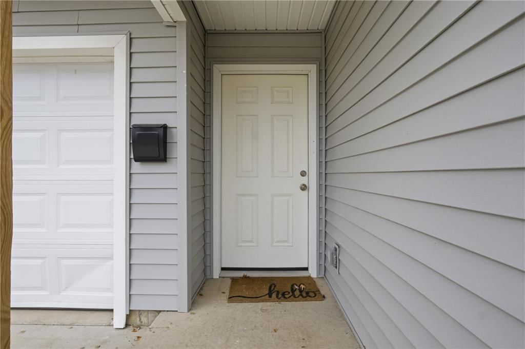 10719 E 46th Terrace — photo 4