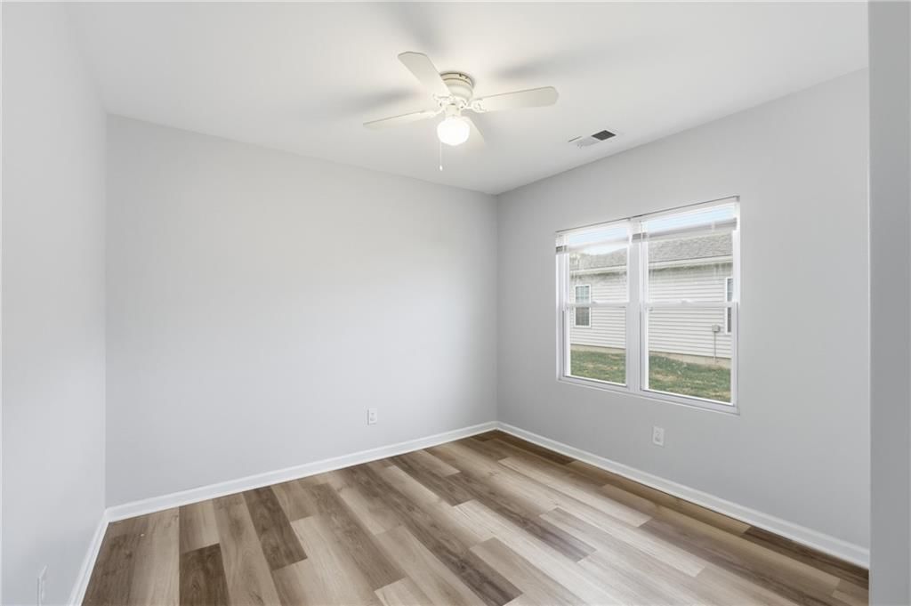 10719 E 46th Terrace — photo 6