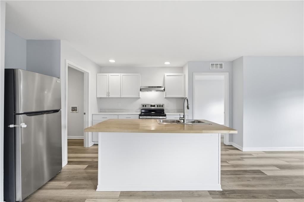 10719 E 46th Terrace — photo 13