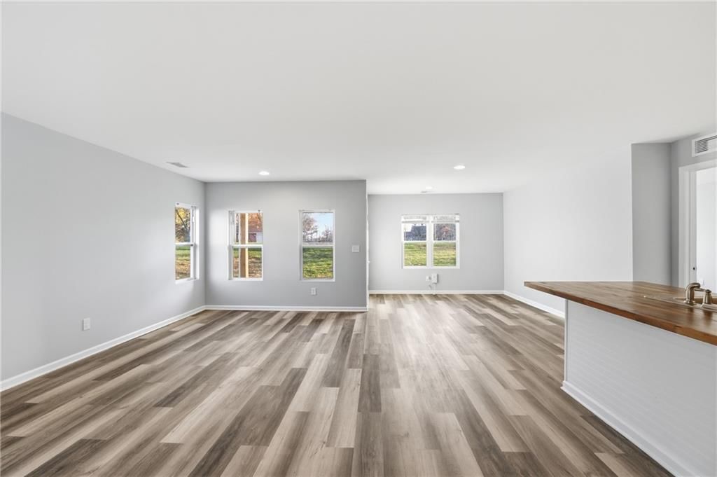 10721 46th Terrace E — photo 15