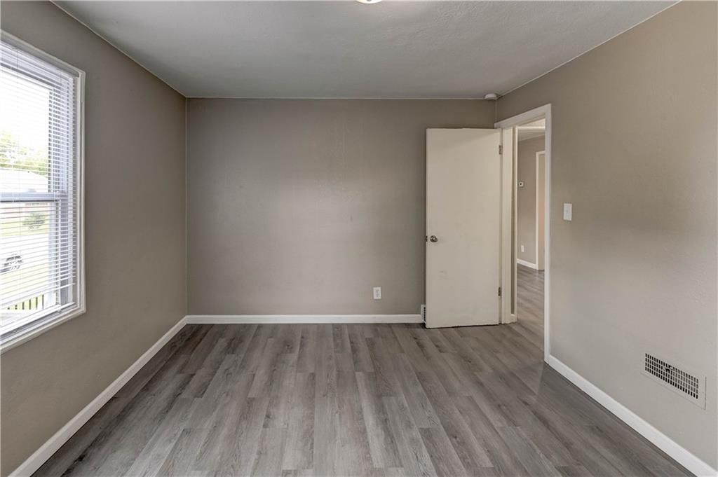 5200 E 39th Terrace — photo 23