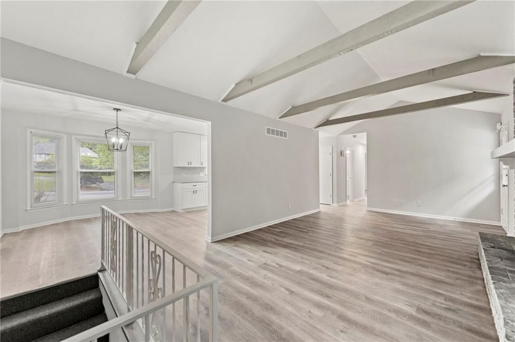 7029 Verde Drive — photo 9