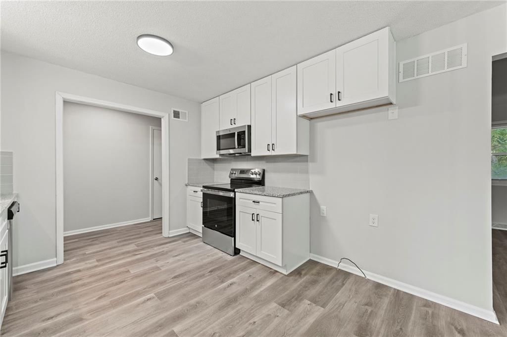 7029 Verde Drive — photo 14
