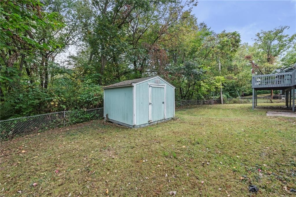 7029 Verde Drive — photo 33