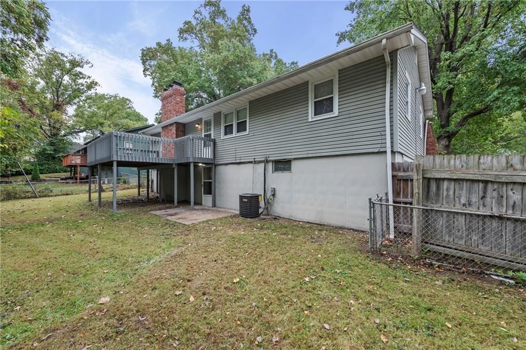7029 Verde Drive — photo 34