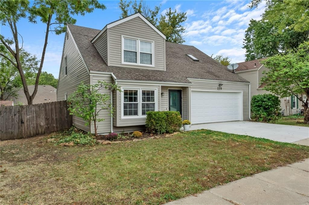229 Deerfield Lane — photo 2