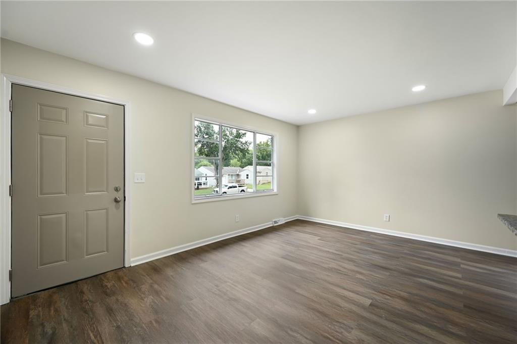8032 SE San Rafael Drive — photo 10