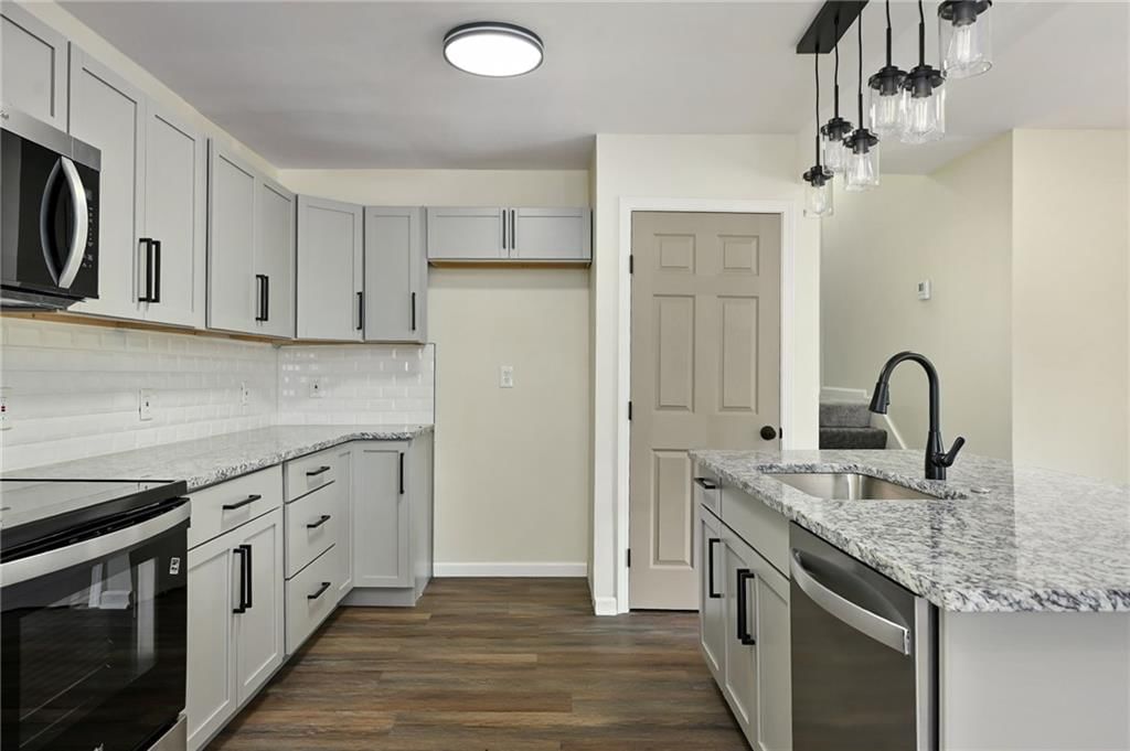8032 SE San Rafael Drive — photo 13