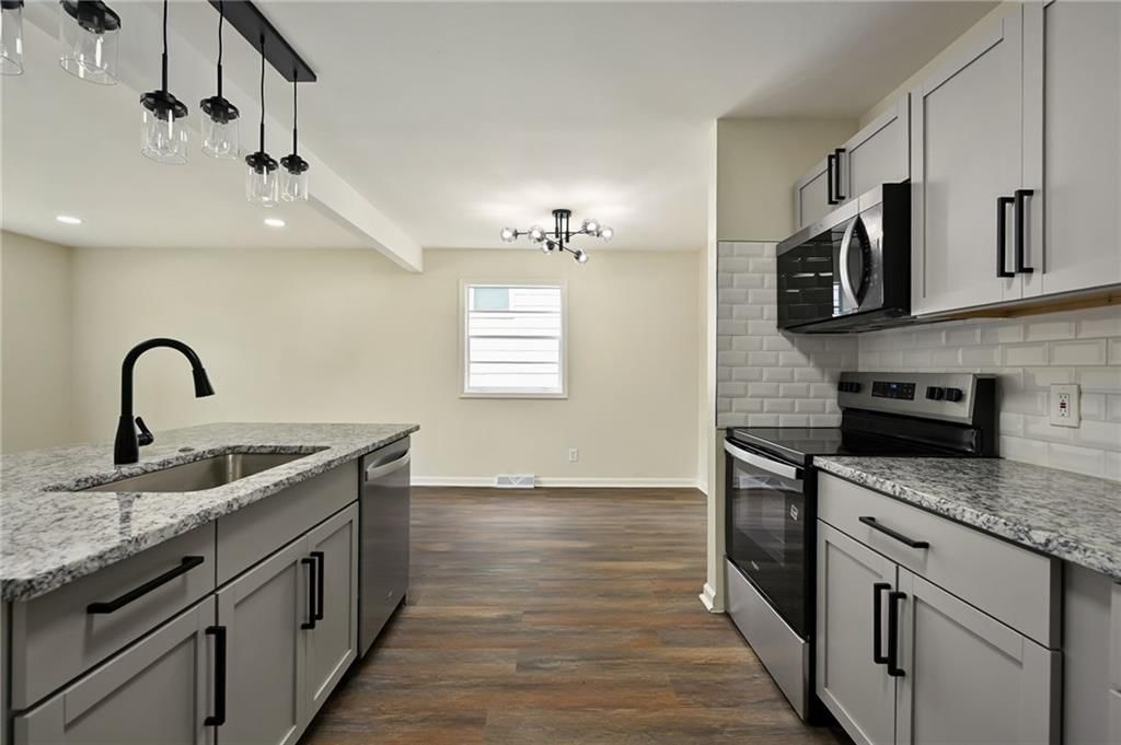 8032 SE San Rafael Drive — photo 14