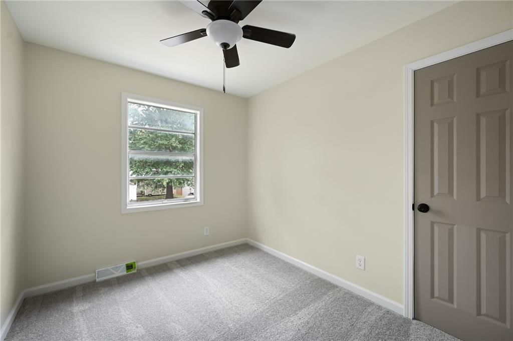 8032 SE San Rafael Drive — photo 21