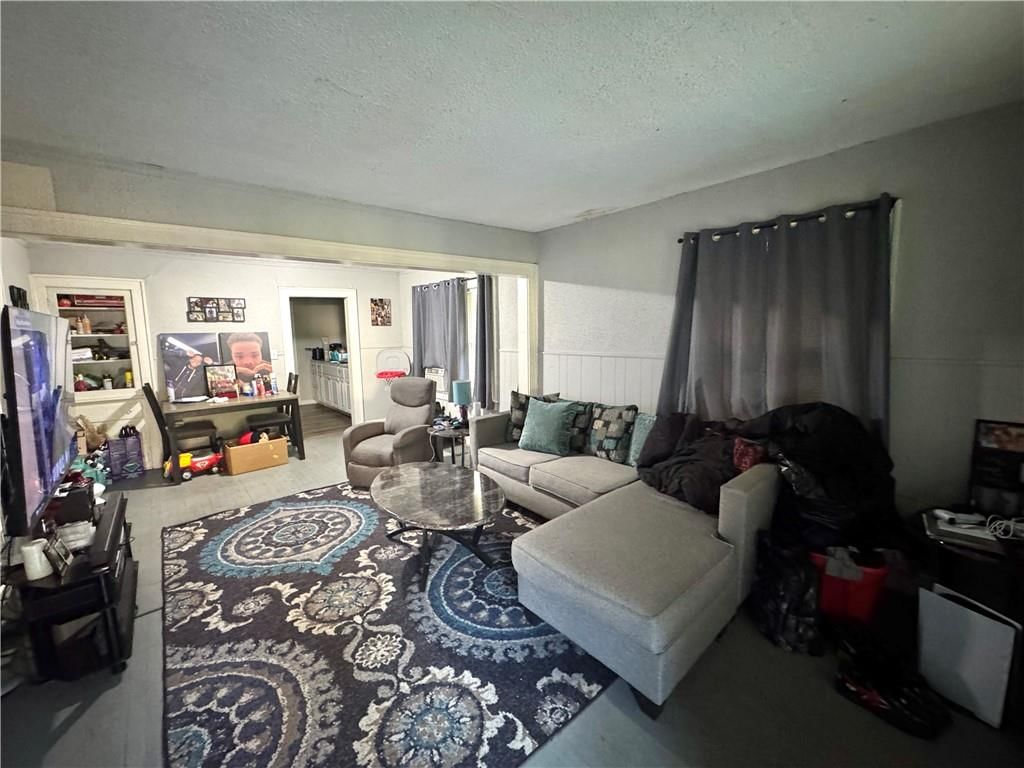 5824 Park Avenue — photo 2