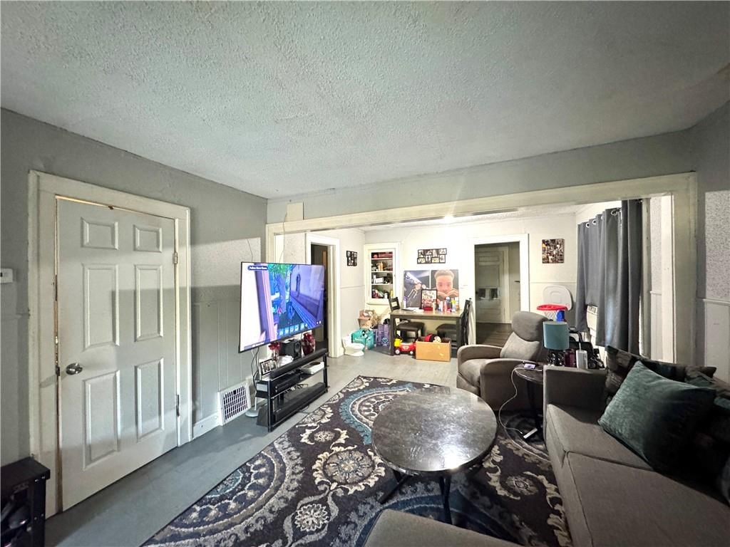 5824 Park Avenue — photo 3