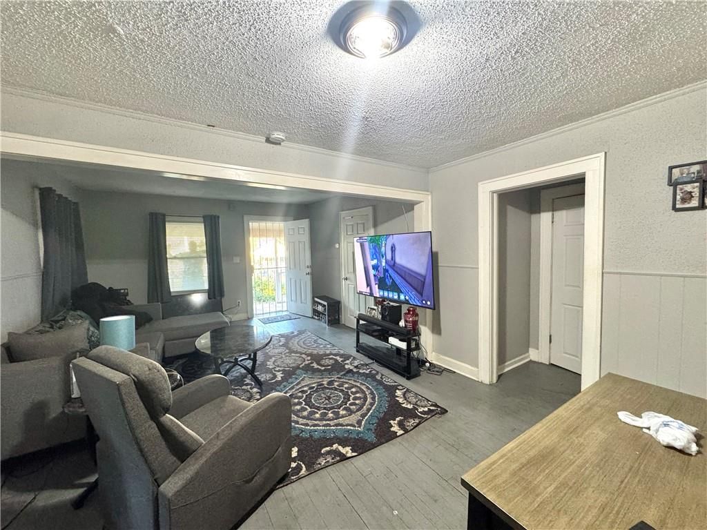 5824 Park Avenue — photo 4