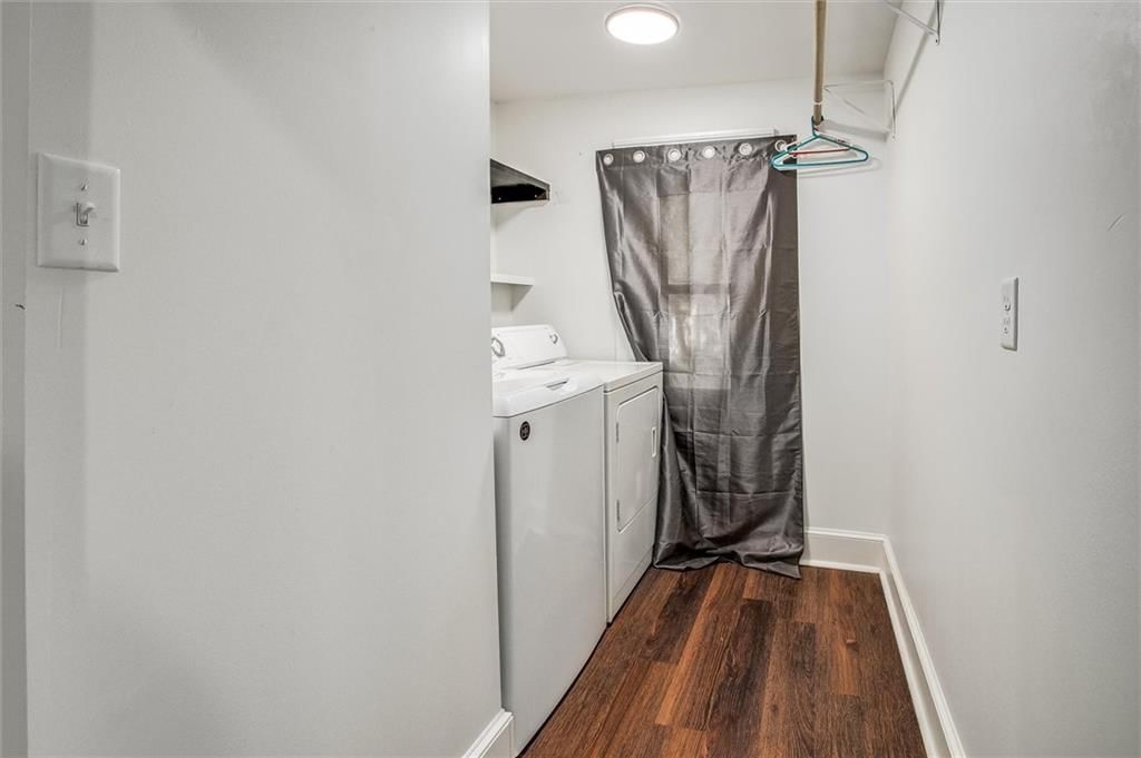 607 Main Street — photo 13