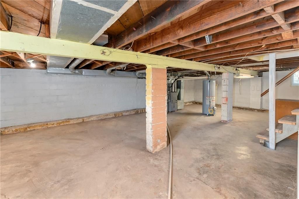 Photo 27 of 30 - 6123 Hadley Street