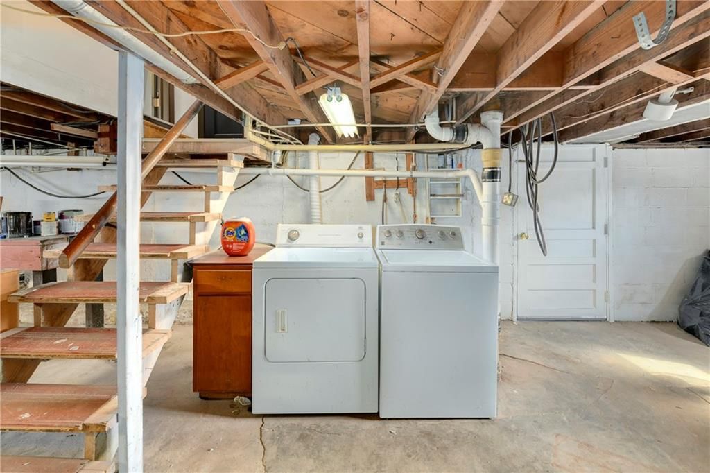 Photo 28 of 30 - 6123 Hadley Street