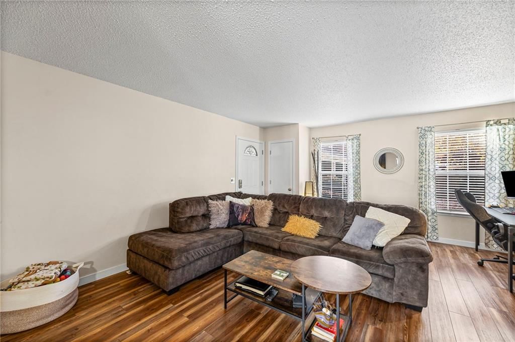 3619 NE 68th Terrace — photo 7