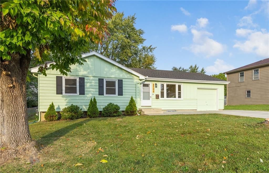 8706 Kentucky Avenue — photo 3
