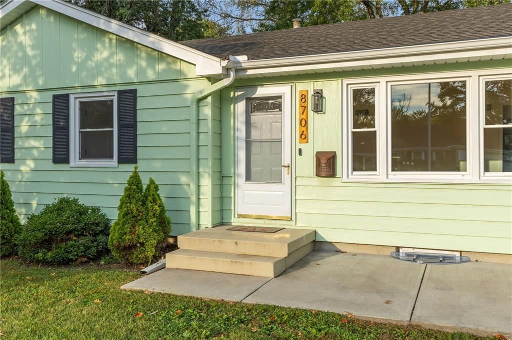 8706 Kentucky Avenue — photo 5