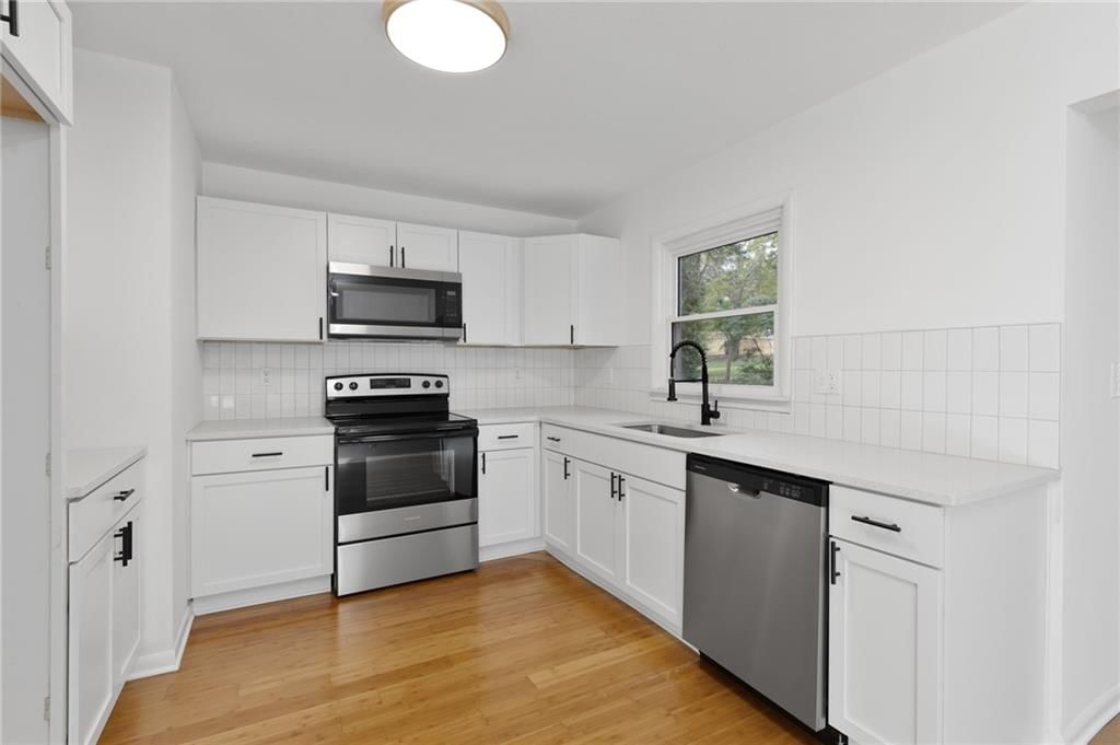 8706 Kentucky Avenue — photo 11