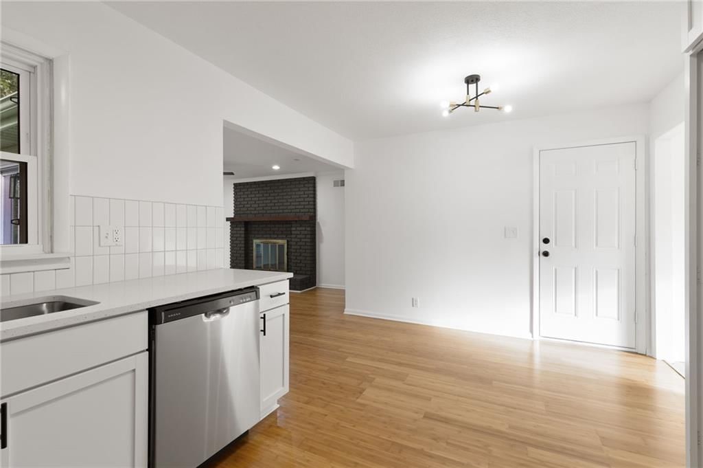 8706 Kentucky Avenue — photo 15