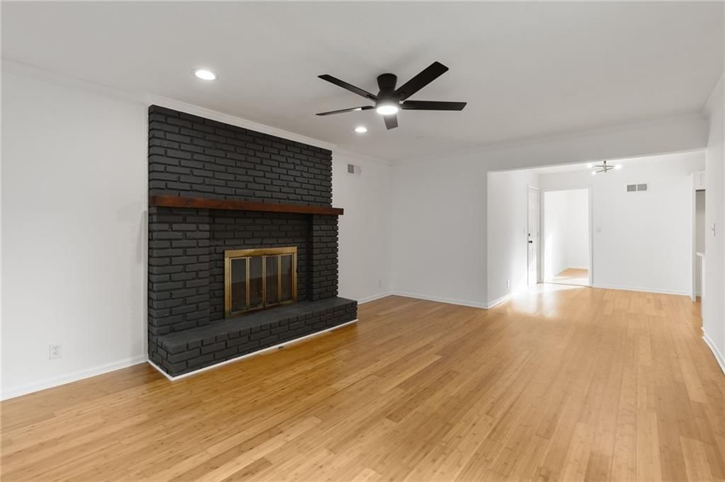 8706 Kentucky Avenue — photo 18