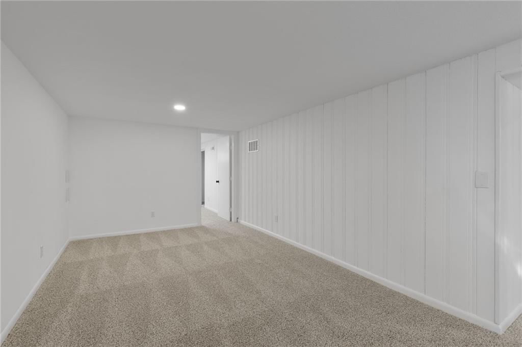 8706 Kentucky Avenue — photo 31