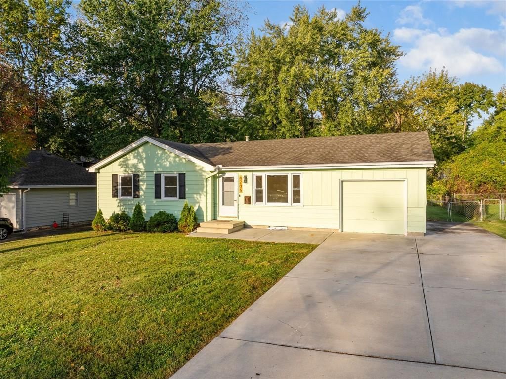 8706 Kentucky Avenue — photo 39