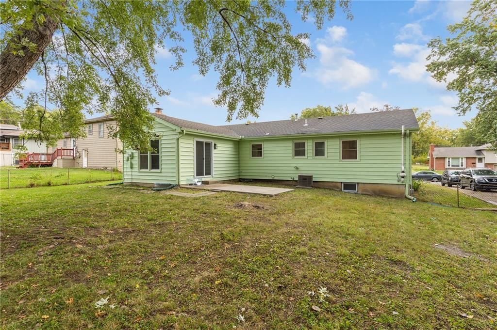 8706 Kentucky Avenue — photo 41