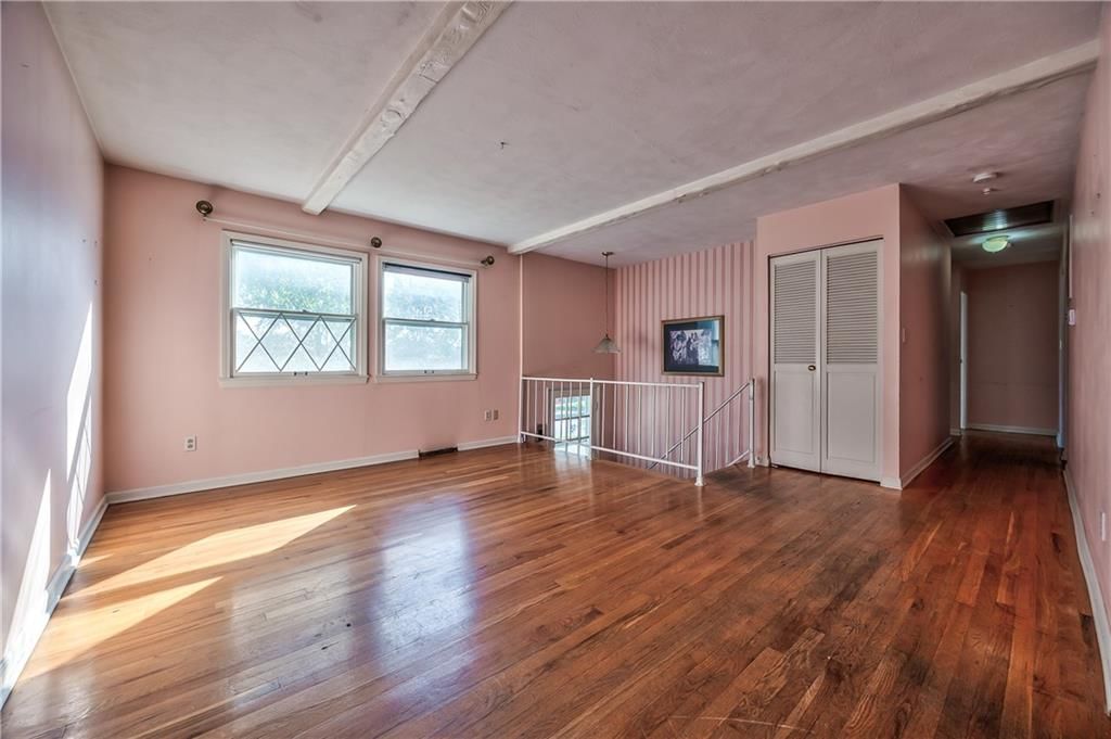 Photo 5 of 28 - 9222 W 101st Street