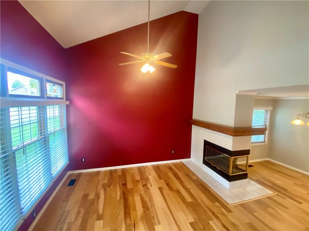 8623 N McDonald Avenue — photo 6