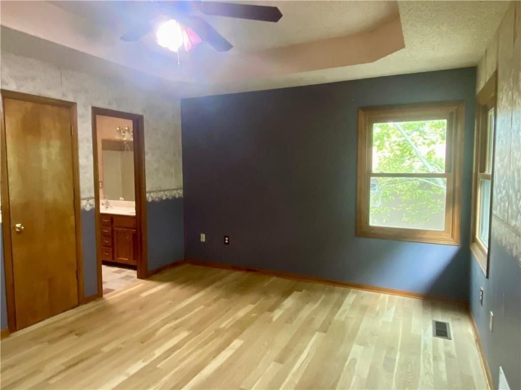 8623 N McDonald Avenue — photo 25