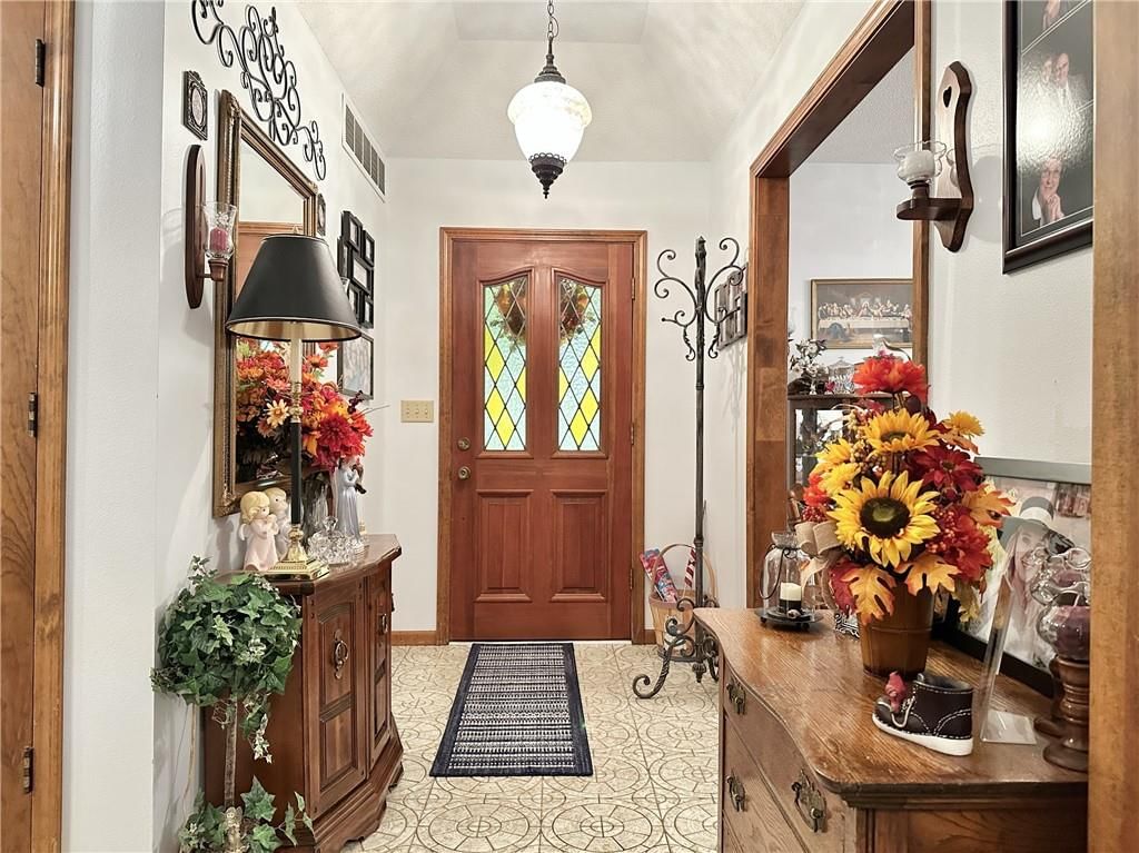904 Lake Manor Drive — photo 14