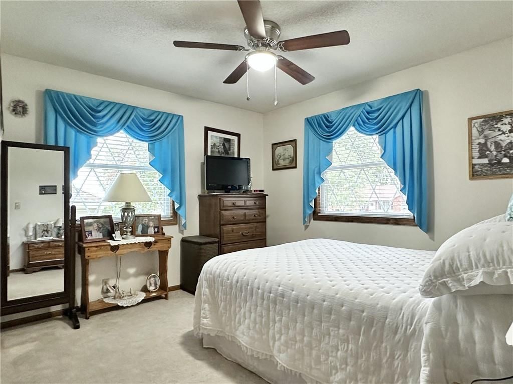 904 Lake Manor Drive — photo 18