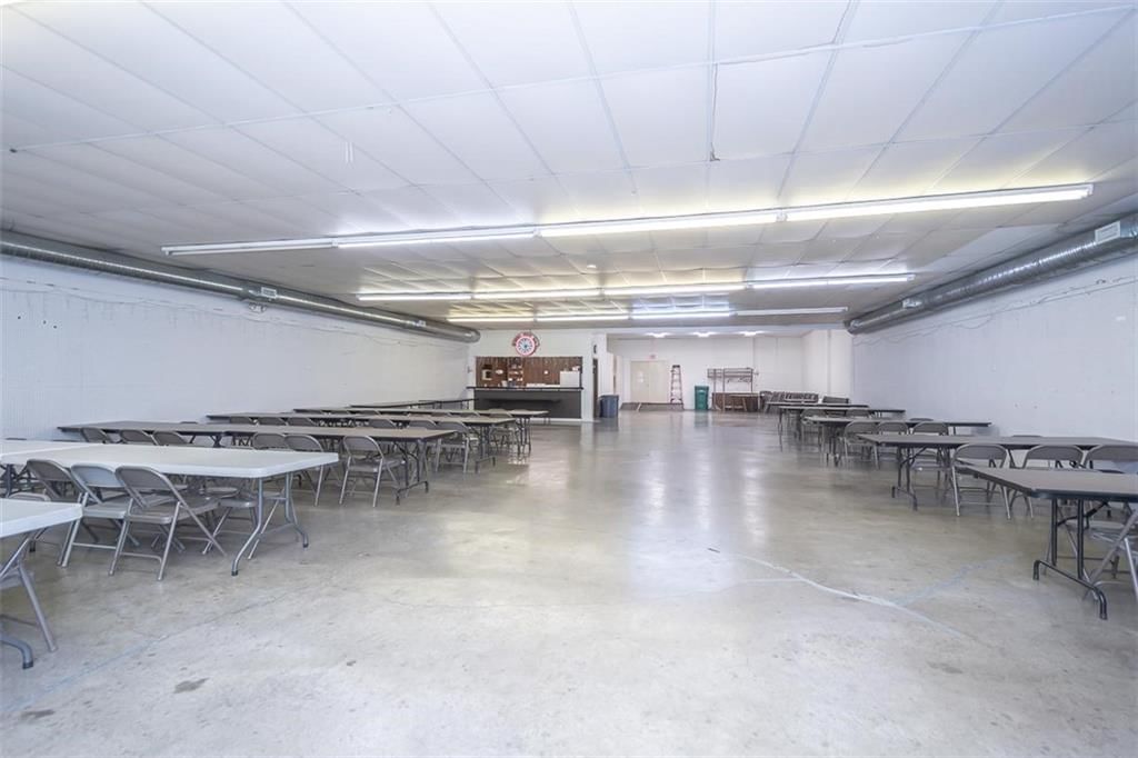 408 Broadway Street — photo 9