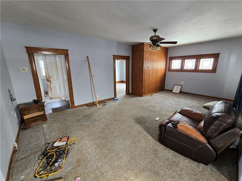 408 W 5th Street — photo 16