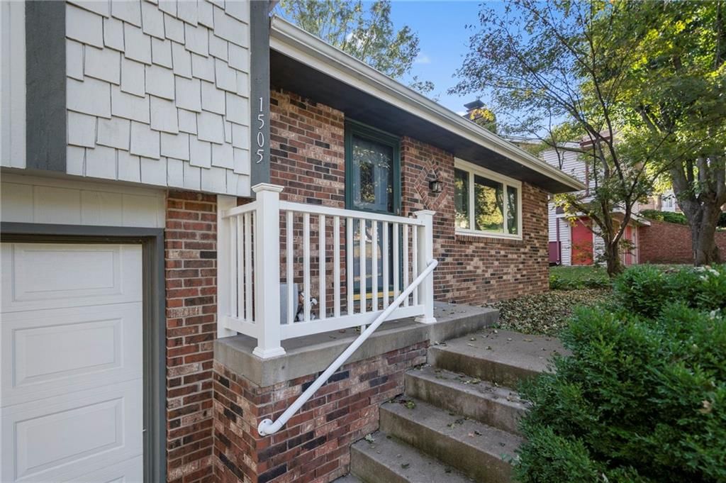 Photo 5 of 41 - 1505 Hale Avenue