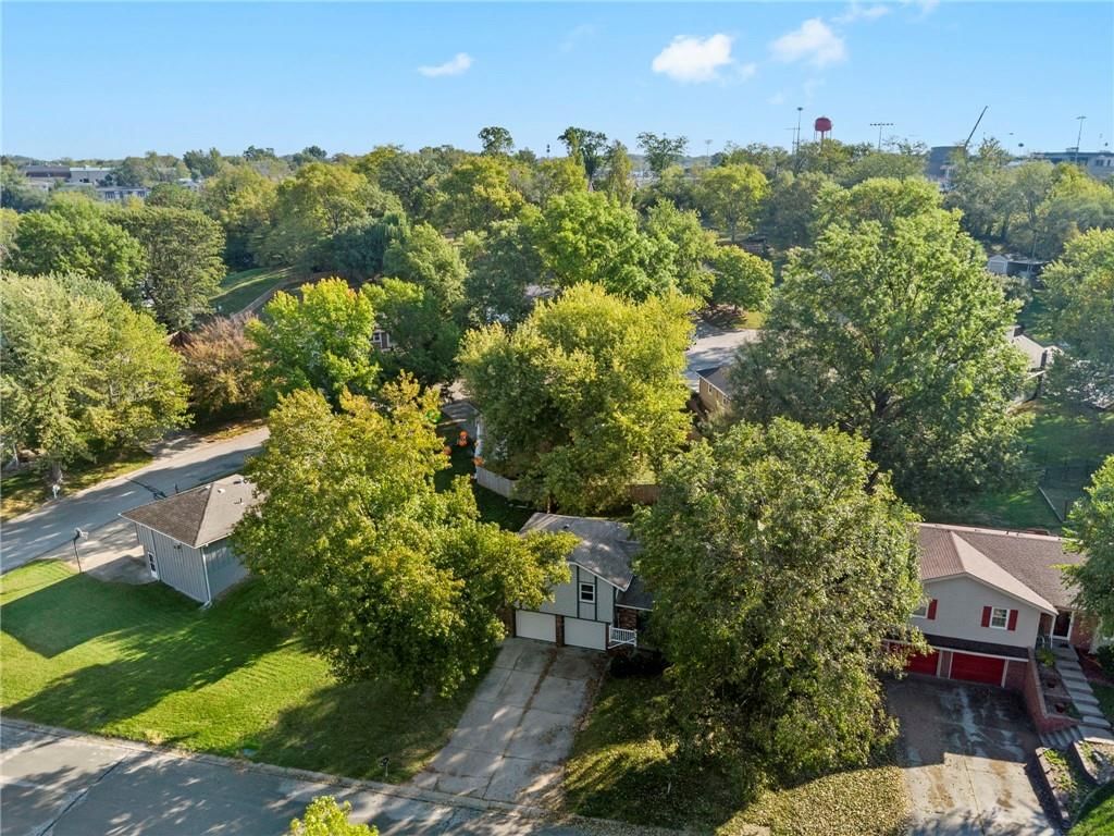 Photo 36 of 41 - 1505 Hale Avenue