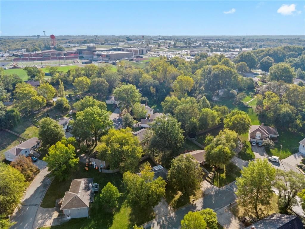 Photo 38 of 41 - 1505 Hale Avenue