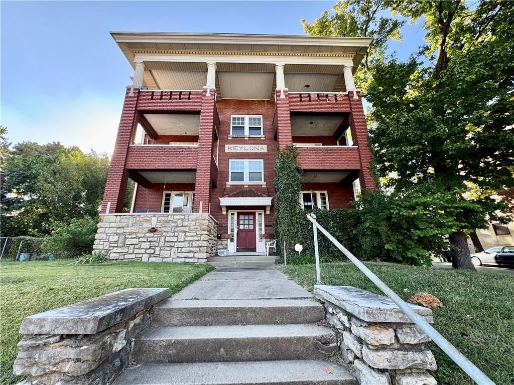 4200 Harrison Street, Kansas City, MO
