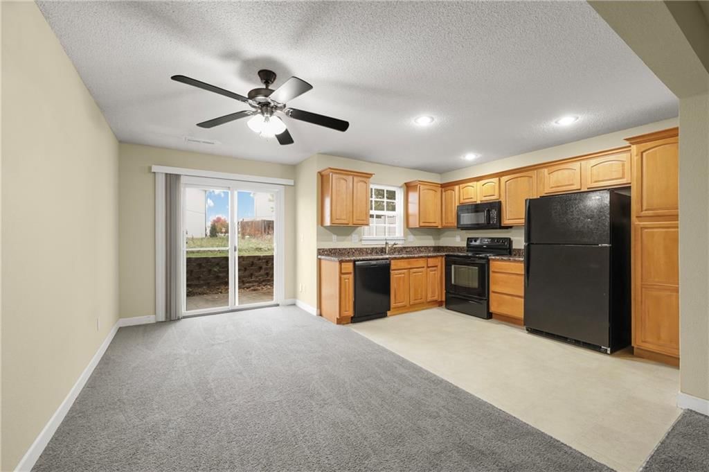 925 Peach Tree Lane — photo 5
