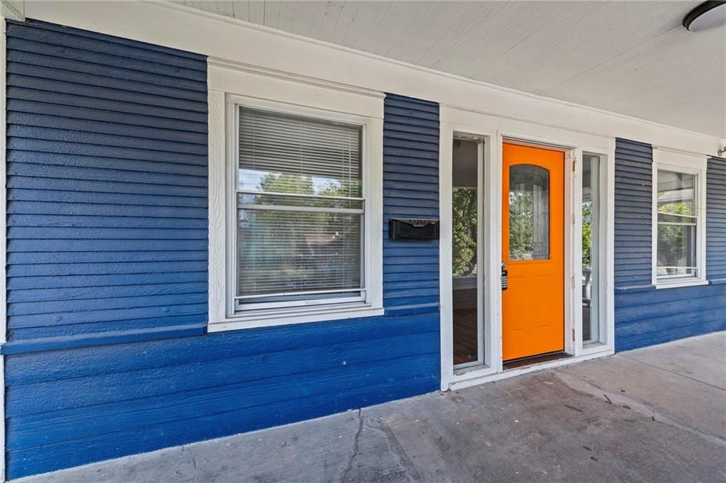 1835 Walker Avenue — photo 5