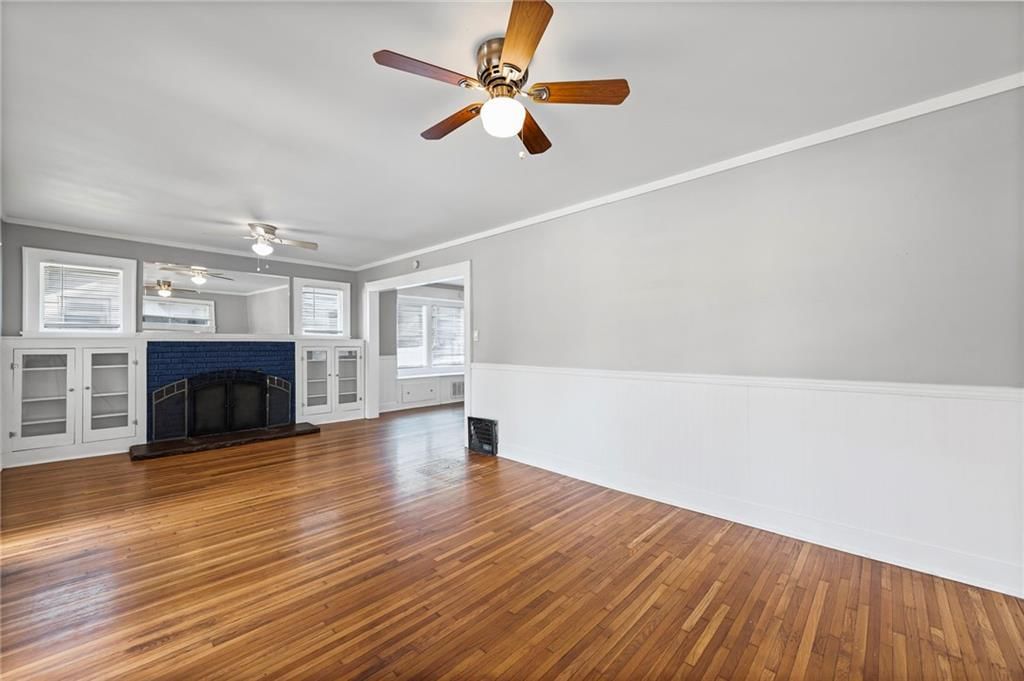 1835 Walker Avenue — photo 8