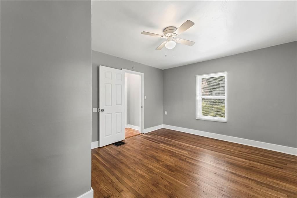 1835 Walker Avenue — photo 30