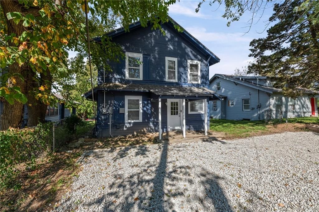 1835 Walker Avenue — photo 37